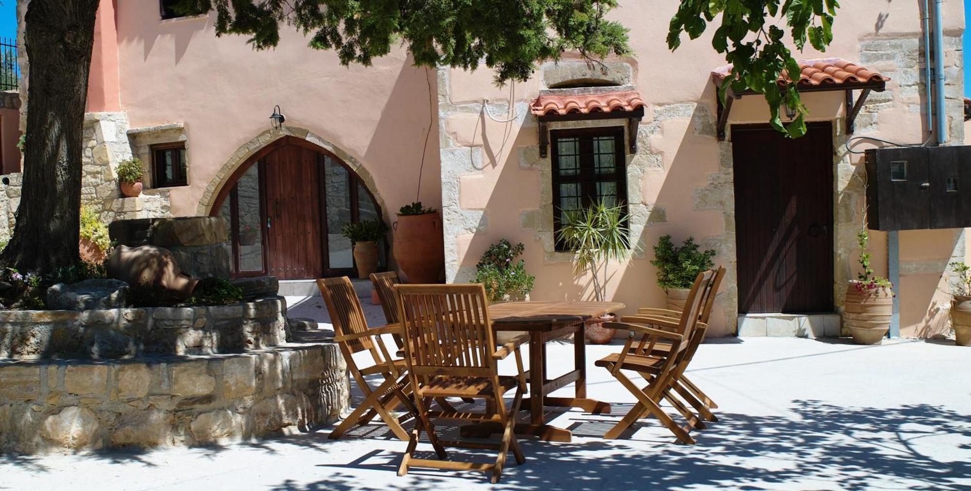 Mouri Villa Mourion  Exterior foto