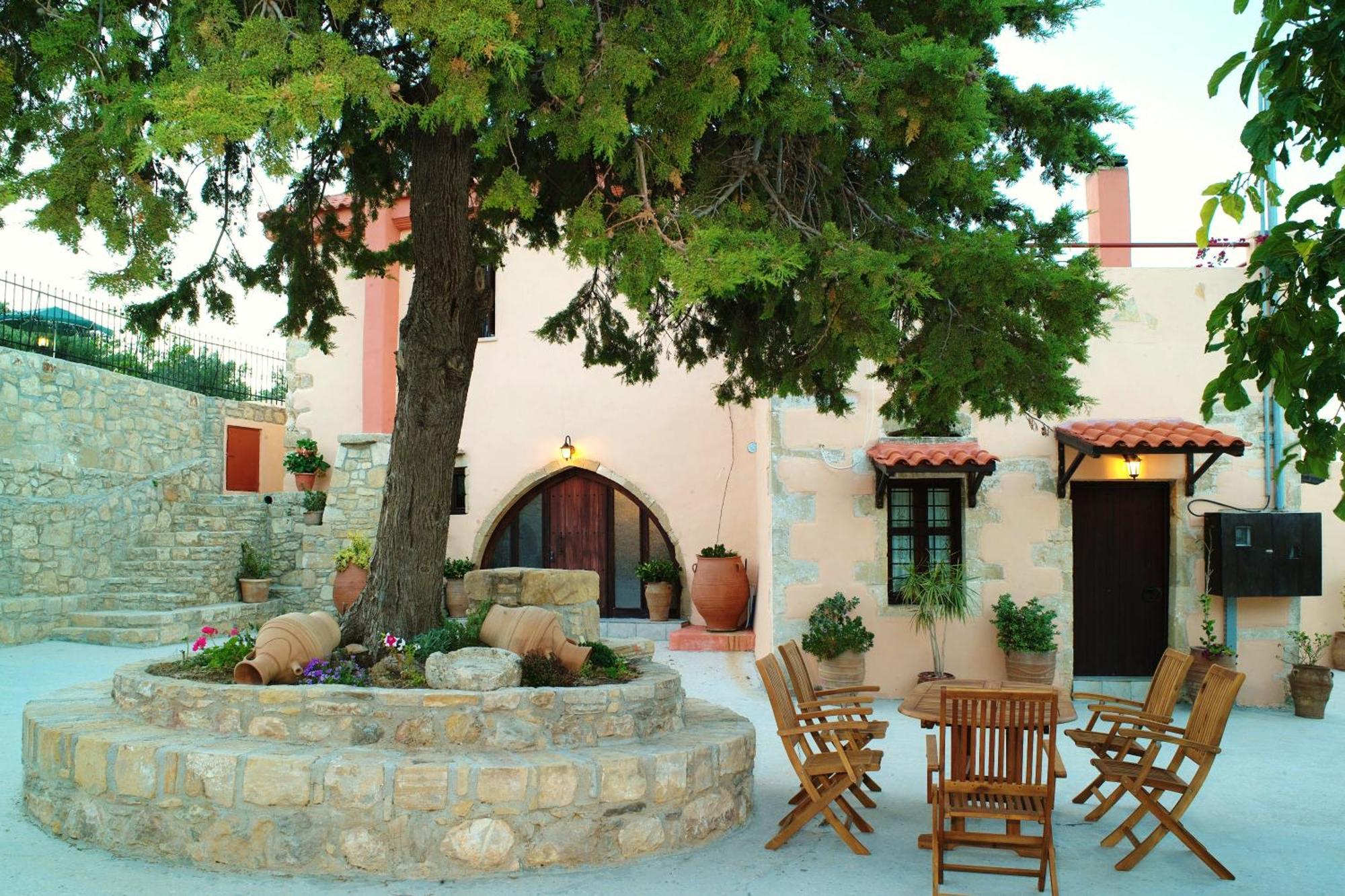 Mouri Villa Mourion  Exterior foto